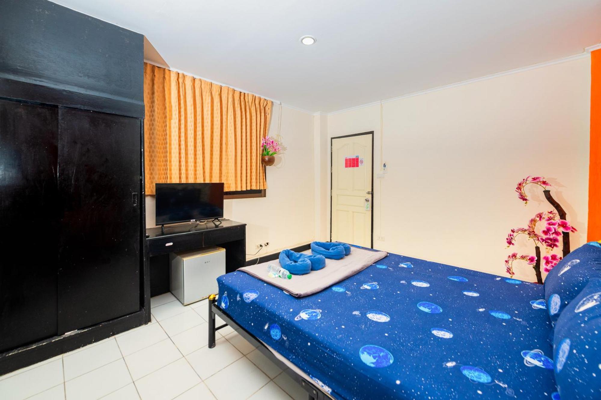 Happy Jomtien - Beachfront Zimmer foto